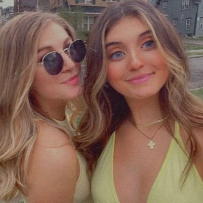 isabeljfoster's profile picture. 