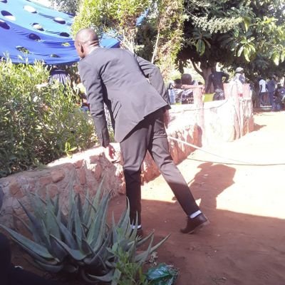 MamatsheuM's profile picture. Boremo bja mogoma ga bo hlobogwe.

#Sepedi_Poet 🎤🎤