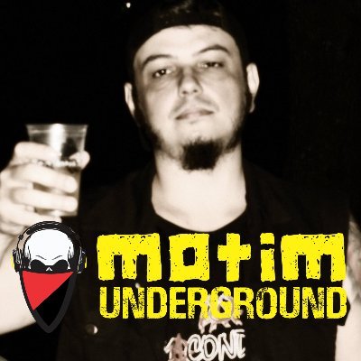 Produtor do canal Motim Underground, Punk, Corinthiano, nordestino, pai.