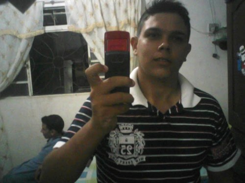 Na vida nos perdemos e ganhamos... mais nunca ce esqueca ke o mundo gira.. :D