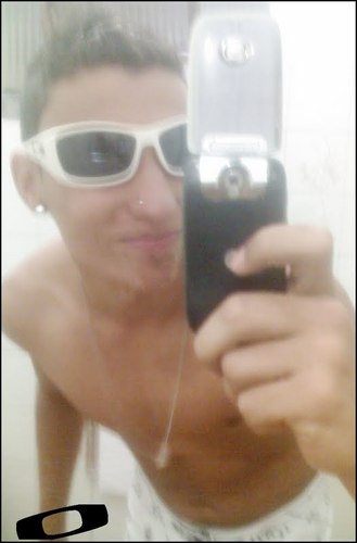 A vida me ensinou a nunca desistir Nem ganhar, nem perder mas procurar evoluir.Podem me tirar tudo que tenho Só não podem me tirar as coisas boas Que eu já fiz
