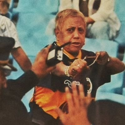 El que nunca descendió, el que más copas ganó.
Podrá imitarnos, igualarnos jamás.