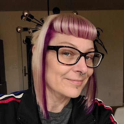 TheRealMommaSu1's profile picture. I'm a graceless dramedy.