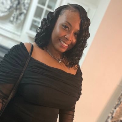 PrettySali's profile picture. 🧚🏾‍♀️