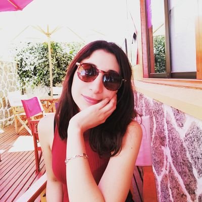 paranoidkmiloid's profile picture. Teacher of English ... food... Music and cat lover :3