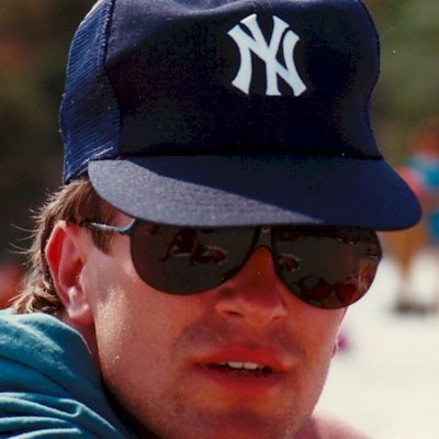 StefanR63569522's profile picture. carpe diem