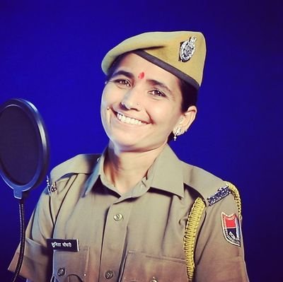 Transmission of government schemes through songs to the message.
 

work :_ Rajasthan police
              Artist