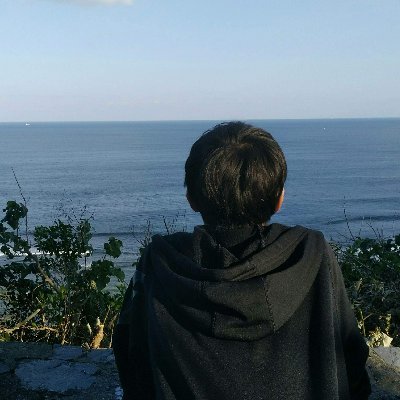 mine_tzuyu's profile picture. INIAD5 デザイン