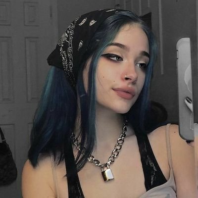 siavelas's profile picture. 