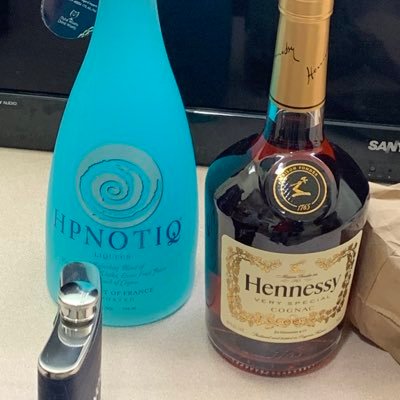 ImHim47993914's profile picture. Looking for only fans collabs 🥵