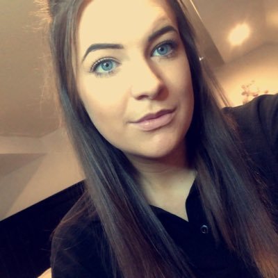 jessicaa_tegan's profile picture. | fashion design graduate 👩🏽‍🎓| 24 |