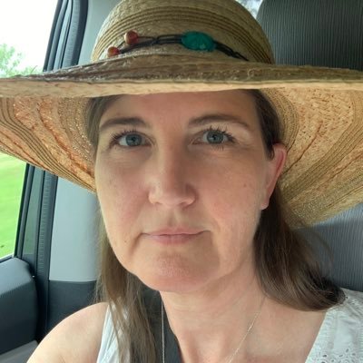 becomingjoyful's profile picture. Wife, mama, daughter of the King. Out in the country finding His joy in the messiness of loving. Also blogging with my girl at https://t.co/yjyI6iNim0