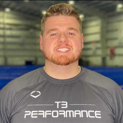 Founder of @thelinemanlab™️Offensive and Defensive Line Specialist 🚨 The Lineman Lab 2.0 Digital Program OUT NOW👇🏻