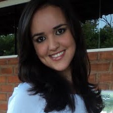 Enfim, tenho agradecido por estar vivo e ter andado por onde andei e ter vivido tudo o que vivi e ser exatamente como sou..(Caio Fernando Abreu)