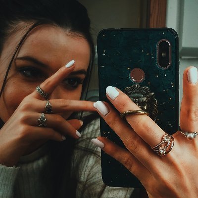 dianaruzsa94's profile picture. 