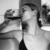 x (@pradaesque) 's Twitter Profile