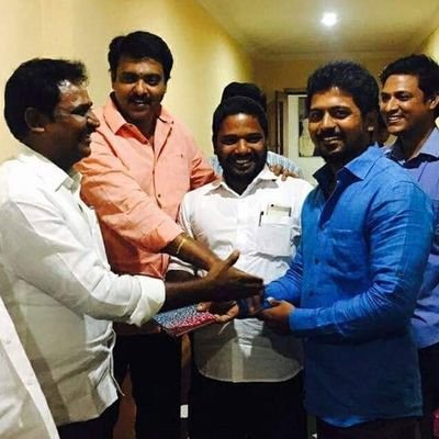 SANTHAK64821444's profile picture. DMK