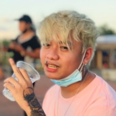 blondebenj's profile picture. menthol but private