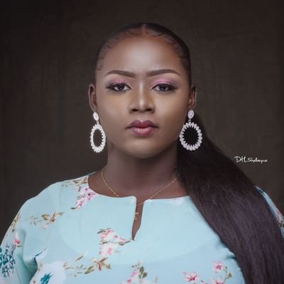 miiz_oyinade Profile Picture