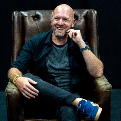 Head of Audio Innovation @UltimatemediaZA | Double APVA winner for That 80s Show SA & Working Title FC   https://t.co/9xDUAWS7GR *Opinions my own*