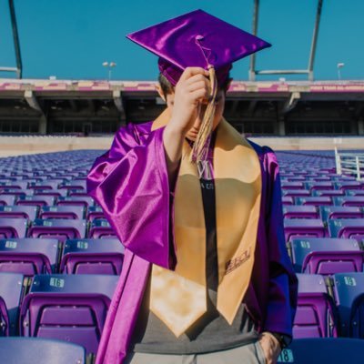 Reyestheace's profile picture. CHS 2017/ ECU 2021 Matthew 22:14 My past makes me who I am. But it will never define me.