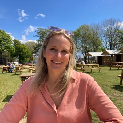 Practical idealist, Lecturer in Clinical & Health Psychology, Swansea U and Honorary L U of Manchester, wife, mom, daughter, friend, runner who likes cheese.