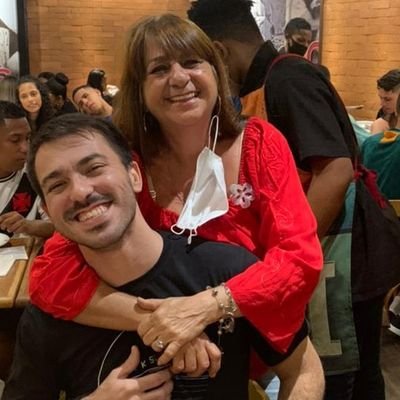 NdiaMarques19's profile picture. Nadia Marques

📖 Pedagoga
e cantora de varanda nas horas vagas 
🌍 Rio de Janeiro