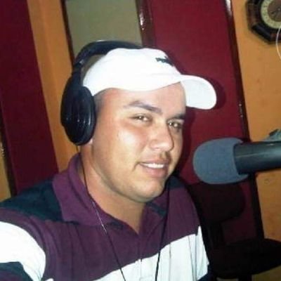 Locutor de programa vallenato,Analista hípico