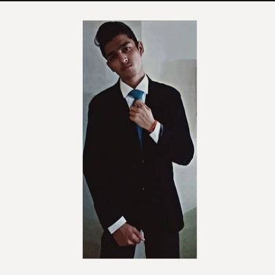 _iamshk_'s profile picture. A simple human