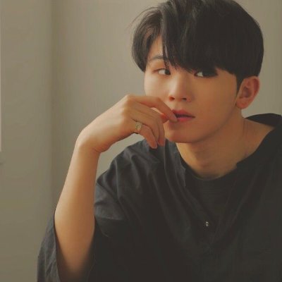 #SEUNGKWAN: i realized then, like a habitual saying that i desperately looked for you as I called for you ♡ only for @pledis_17