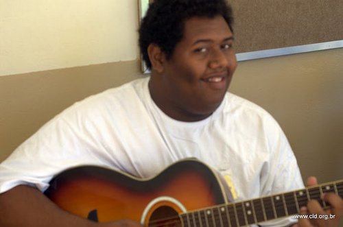 Sou cristão, tenho como objetivo viver pra Deus e trabalhar para ele