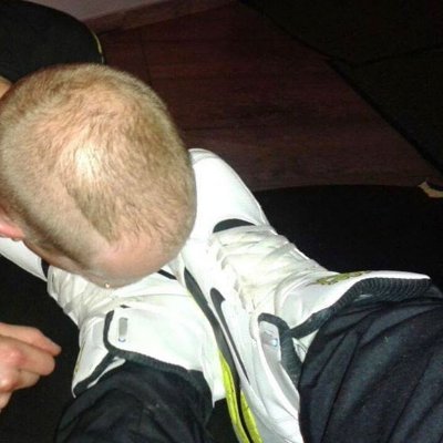 RtVictim's profile picture. I'm a sneaker victim
sneaks, boots, humiliation, insult, control, tasks, ...