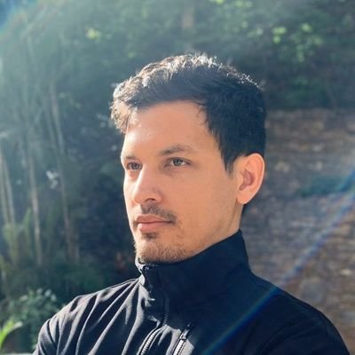 toy_lala's profile picture. Directiva de @VrokenGaming

ing. en computación