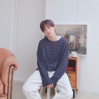 ninoontherocks's profile picture. ศิลปะยืนยาว สันหลังก็ยาว