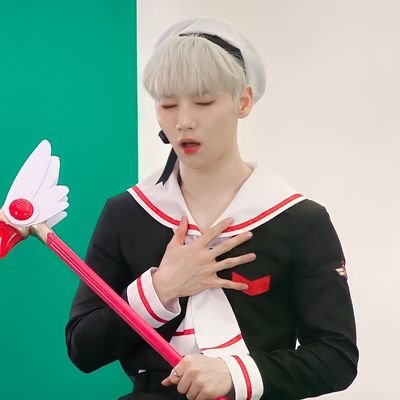 soooso_young's profile picture. 🌱👽🐟🍓🍬