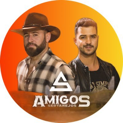 Amigos Sertanejos tem como vocalistas Juarez Jr. e Andrezinho, fazendo um sertanejo com sotaque nordestino.
