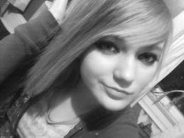 I love to have funn dance and drink
SO WHAT? #TeamDrizzy #TeamFollowBack