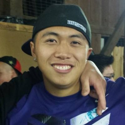 Seattle Sports | @UW_Football Husky Nation | Twitch | Entrepreneur