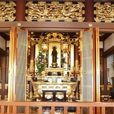 東京文京区小石川にある真宗大谷派の寺院です。名水極楽水の地です。Founded 969仏教のこと、日常のことのつぶやき。 HSK9級(2008年)東京教区東京三組に所属します。#Buddhismus #liebt #Leben