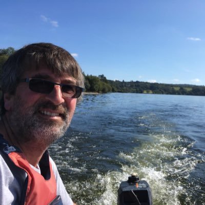 @NorthWestFoss, plants,birds,newts,mountains, lakes, Cumbrian born and bred, wears jeans 👖 and has personal cloud ☁️ semi-finalist #StileCup2025