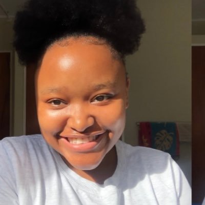 hlumiie_'s profile picture. could you imagine being a giraffe and having to throw up 😭      instagram:@getfitwithahlume