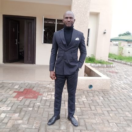 davidbelloesq's profile picture. Easy going & unassuming.