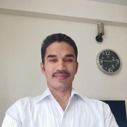 KumaresanPala10's profile picture. தமிழன்