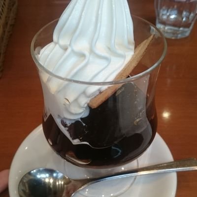 餅。 Profile