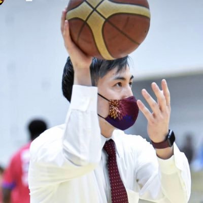 埼玉栄→日大→UofA→PCC→SDSU→UofRedlands/UCLA I’m now Professional basketball coach in Mito, Ibaraki.