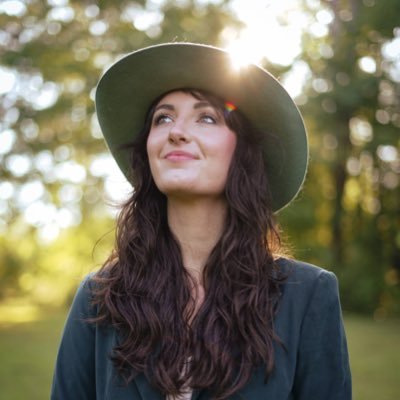 meeshpresley's profile picture. A girl’s girl. ✨ Tweets are my own and not the views of my employer.