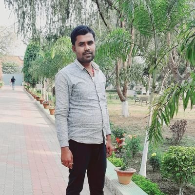 हमेशा special बनके रहो
अगर आम बनोगे तो
दुनियां अचार बना देगी।