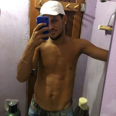 SOLTEIRO 😏
23y 😽
Futebol⚽️🔥
HUMAITÁ-AM 🌍