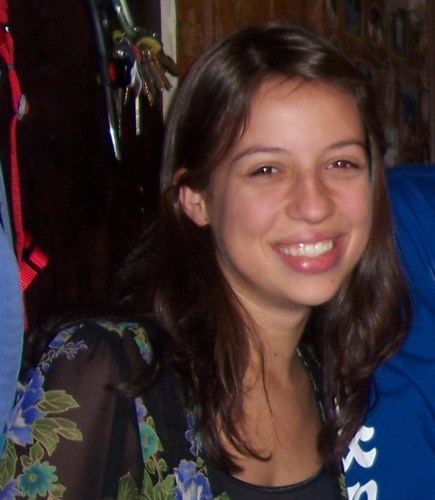 pretty little wallflower, science geek, vegetarian, coffee fiend.