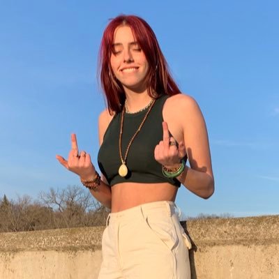 EmmaHadfield9's profile picture. 